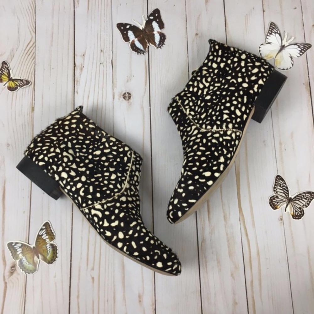 Dolce Vita Black White Calf Hair Booties Sz 9.5